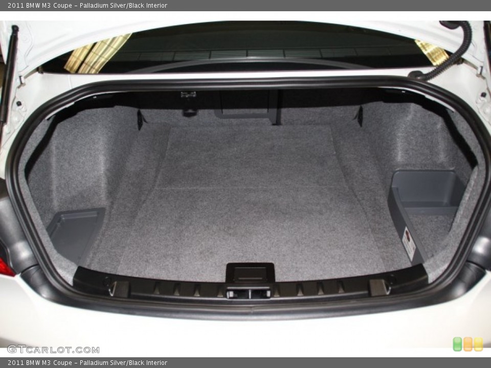 Palladium Silver/Black Interior Trunk for the 2011 BMW M3 Coupe #78419648