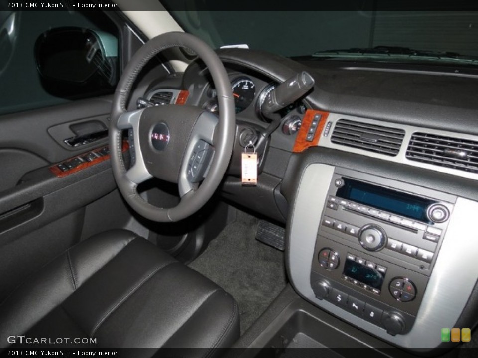 Ebony Interior Dashboard for the 2013 GMC Yukon SLT #78427033