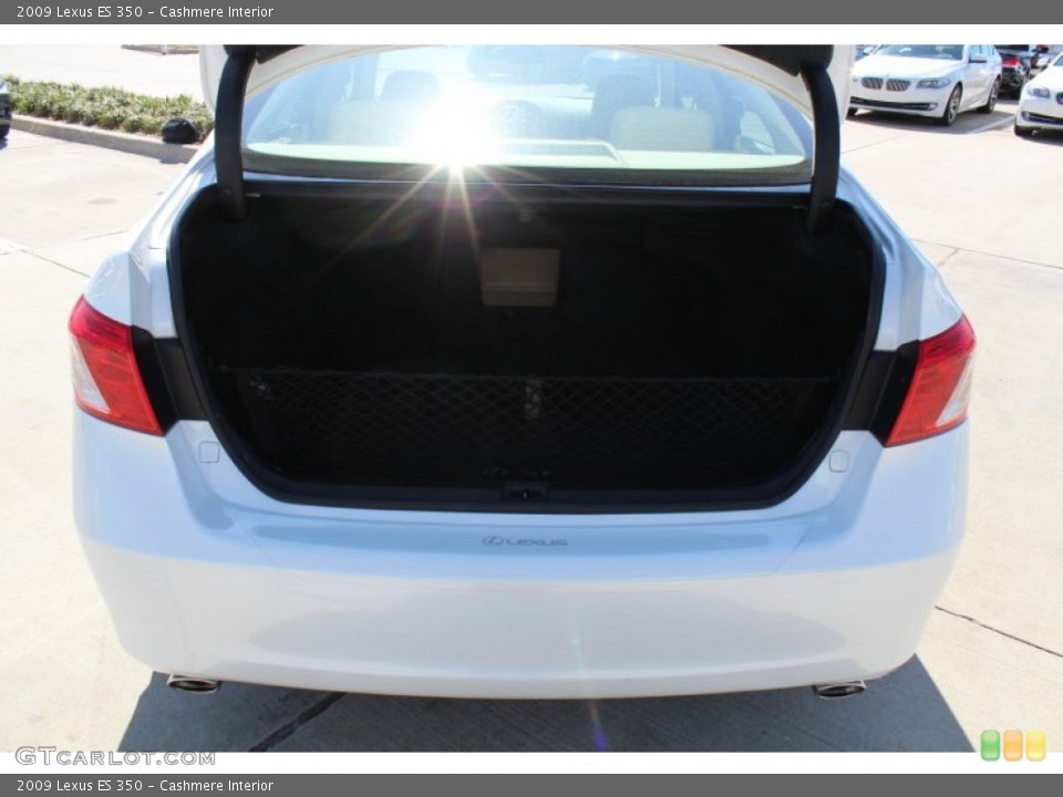 Cashmere Interior Trunk for the 2009 Lexus ES 350 #78427228