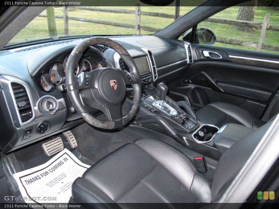 Black Interior Prime Interior for the 2011 Porsche Cayenne Turbo #78428960