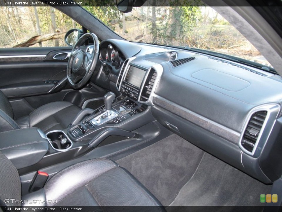 Black Interior Dashboard for the 2011 Porsche Cayenne Turbo #78429092