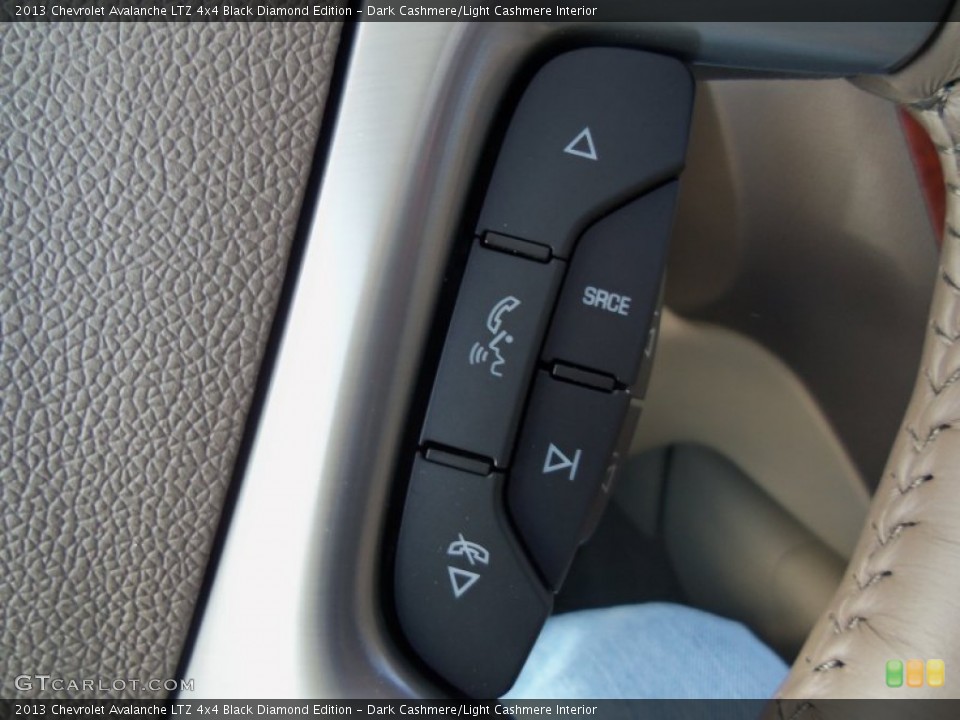 Dark Cashmere/Light Cashmere Interior Controls for the 2013 Chevrolet Avalanche LTZ 4x4 Black Diamond Edition #78431734