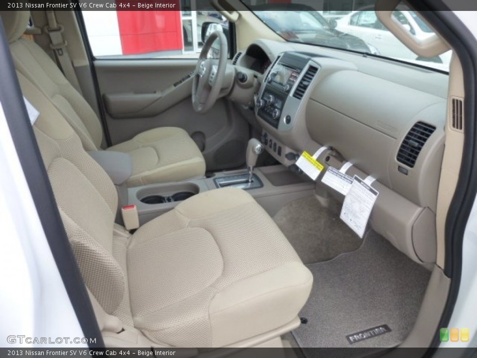 Beige Interior Photo for the 2013 Nissan Frontier SV V6 Crew Cab 4x4 #78442586