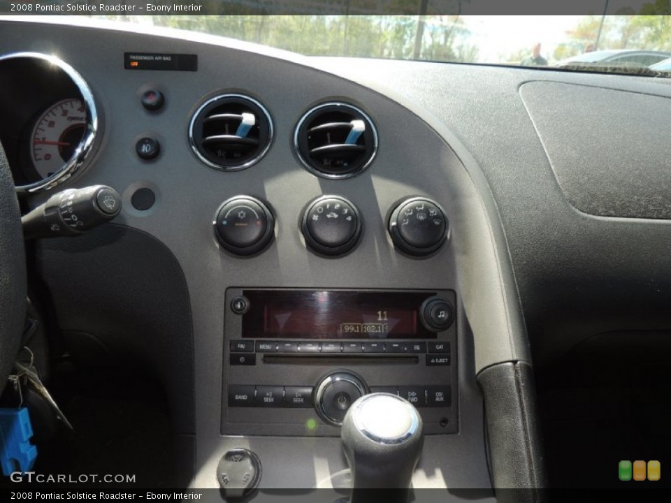 Ebony Interior Controls for the 2008 Pontiac Solstice Roadster #78444065