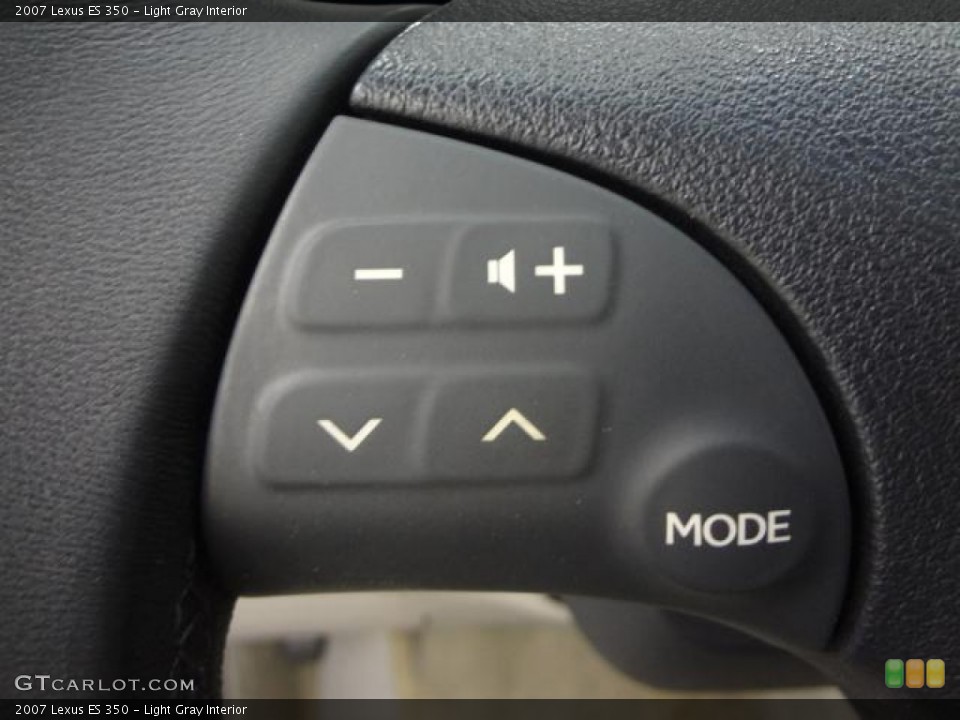 Light Gray Interior Controls for the 2007 Lexus ES 350 #78445909