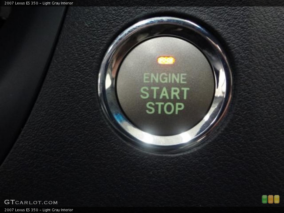 Light Gray Interior Controls for the 2007 Lexus ES 350 #78446024