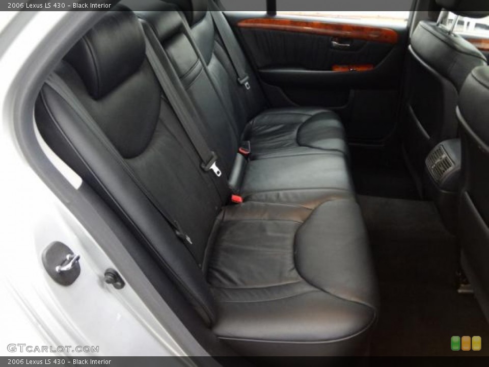 Black Interior Rear Seat for the 2006 Lexus LS 430 #78451298