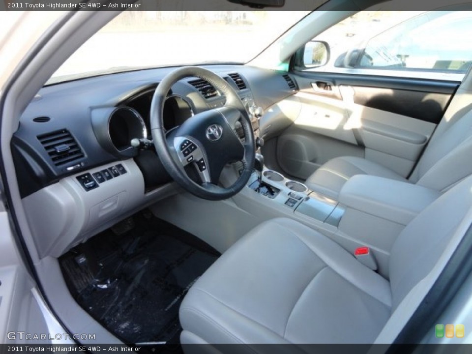 Ash Interior Prime Interior for the 2011 Toyota Highlander SE 4WD #78469010