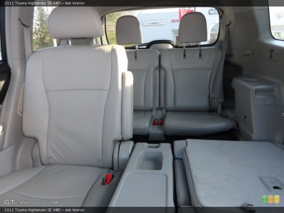 Ash Interior Rear Seat for the 2011 Toyota Highlander SE 4WD #78469046