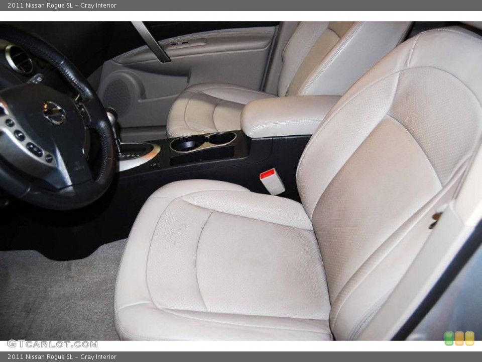 Gray Interior Photo for the 2011 Nissan Rogue SL #78472478