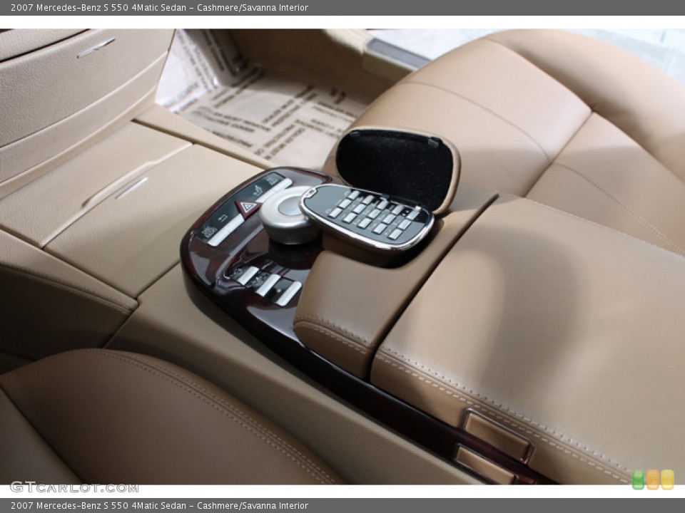 Cashmere/Savanna Interior Controls for the 2007 Mercedes-Benz S 550 4Matic Sedan #78478238