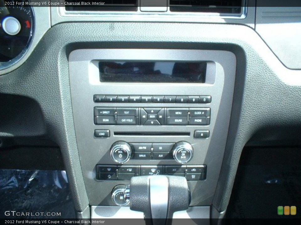 Charcoal Black Interior Controls for the 2012 Ford Mustang V6 Coupe #78479789