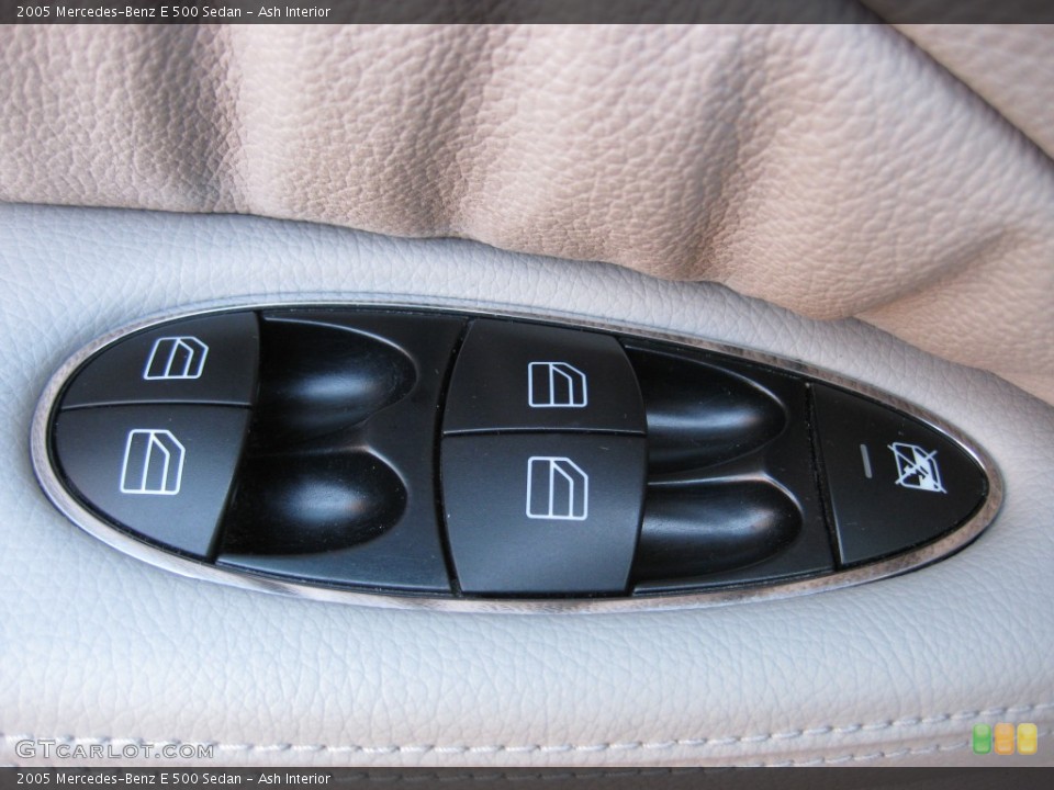 Ash Interior Controls for the 2005 Mercedes-Benz E 500 Sedan #78481494