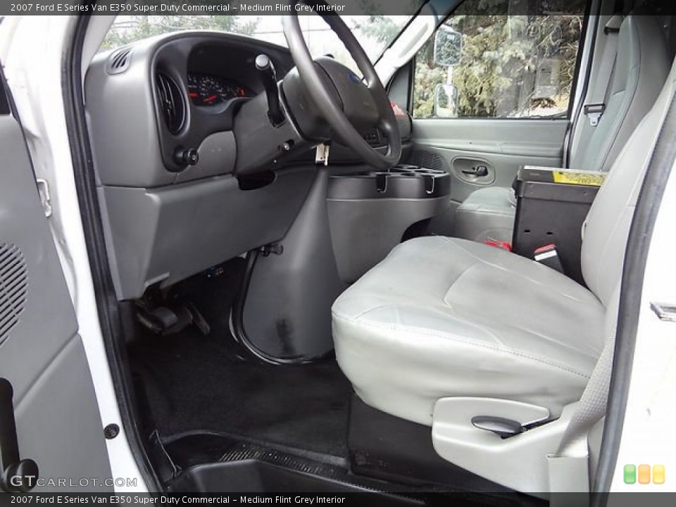 Medium Flint Grey Interior Photo for the 2007 Ford E Series Van E350 Super Duty Commercial #78482735
