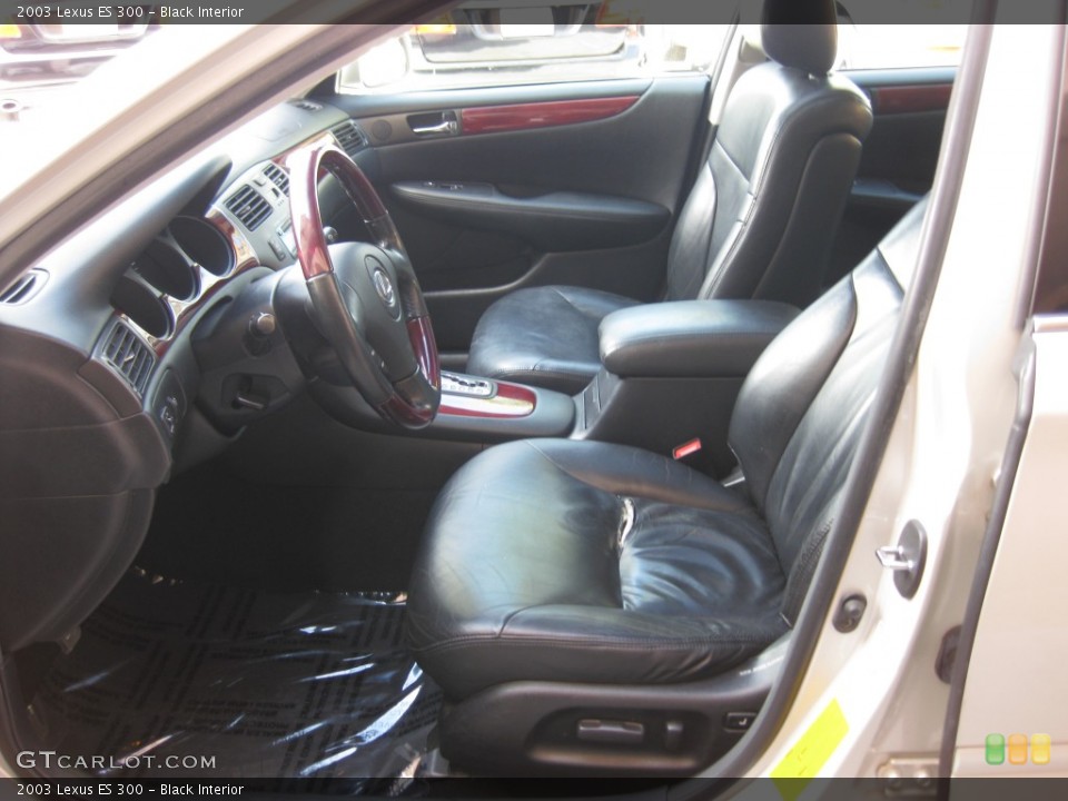 Black Interior Photo for the 2003 Lexus ES 300 #78484193