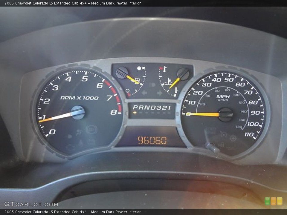 Medium Dark Pewter Interior Gauges for the 2005 Chevrolet Colorado LS Extended Cab 4x4 #78484700