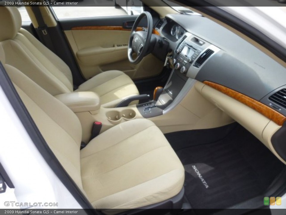 Camel Interior Photo for the 2009 Hyundai Sonata GLS #78487283