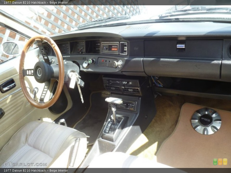 Beige Interior Photo for the 1977 Datsun B210 Hatchback #78490260