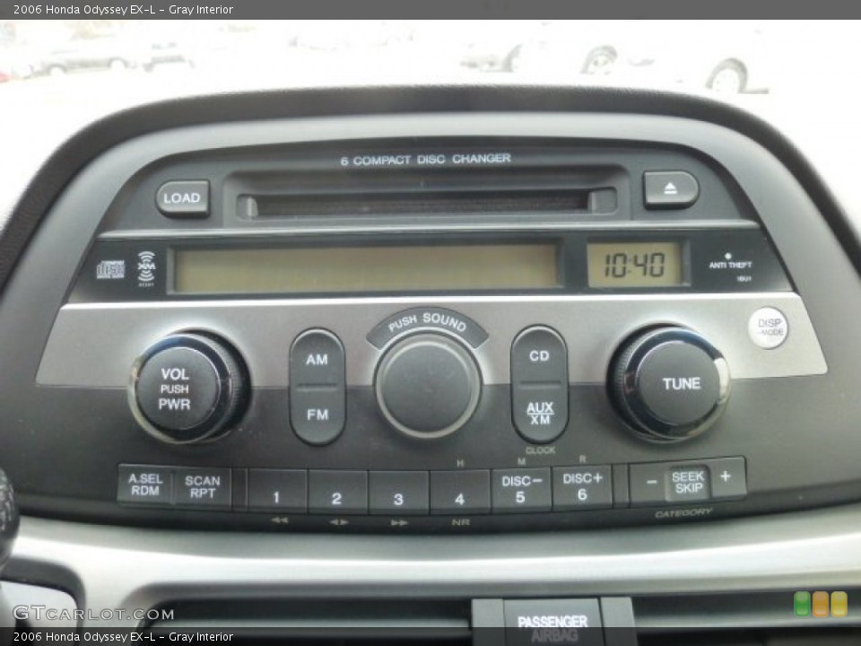 Gray Interior Controls for the 2006 Honda Odyssey EX-L #78490895