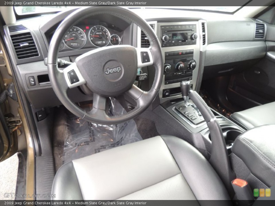 Medium Slate Gray/Dark Slate Gray 2009 Jeep Grand Cherokee Interiors
