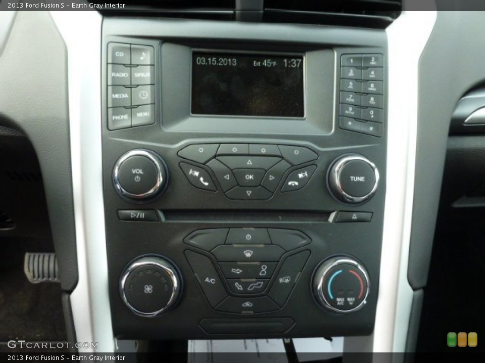 Earth Gray Interior Controls for the 2013 Ford Fusion S #78495950
