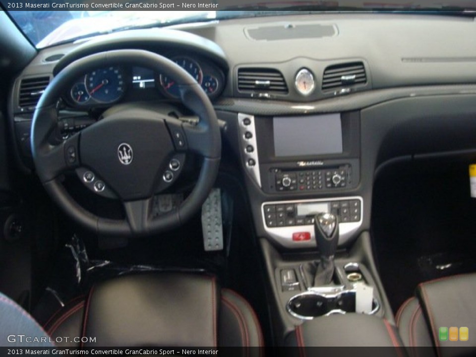 Nero Interior Dashboard for the 2013 Maserati GranTurismo Convertible GranCabrio Sport #78497744