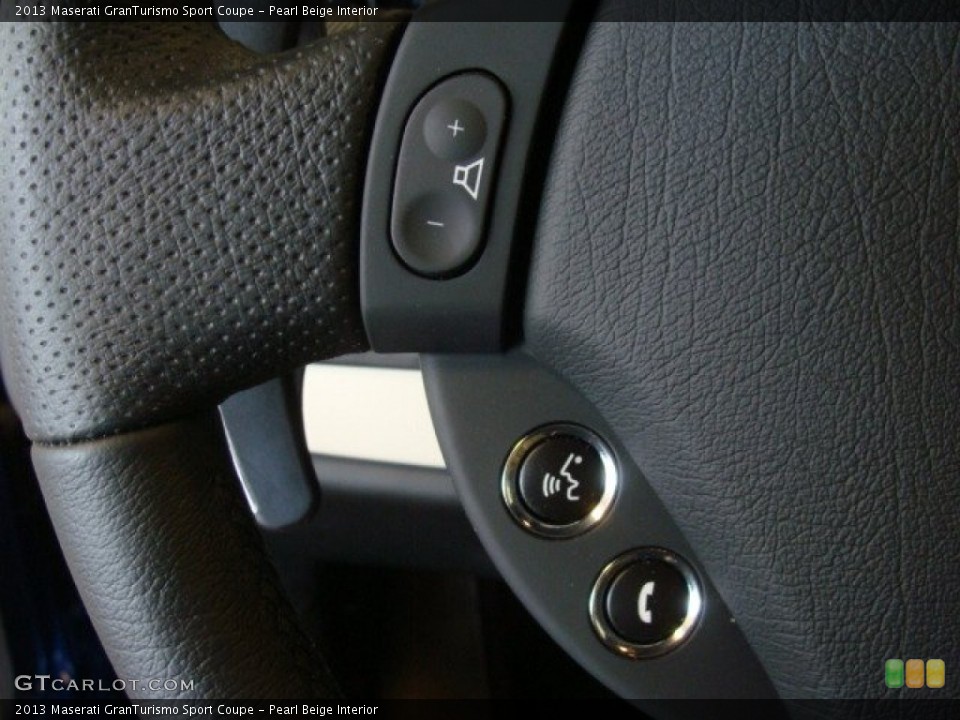 Pearl Beige Interior Controls for the 2013 Maserati GranTurismo Sport Coupe #78498596