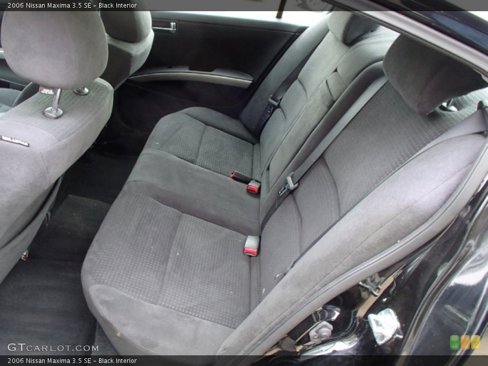 Black Interior Rear Seat for the 2006 Nissan Maxima 3.5 SE #78501164