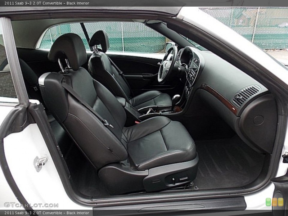 Black Interior Photo for the 2011 Saab 9-3 2.0T Convertible #78503194