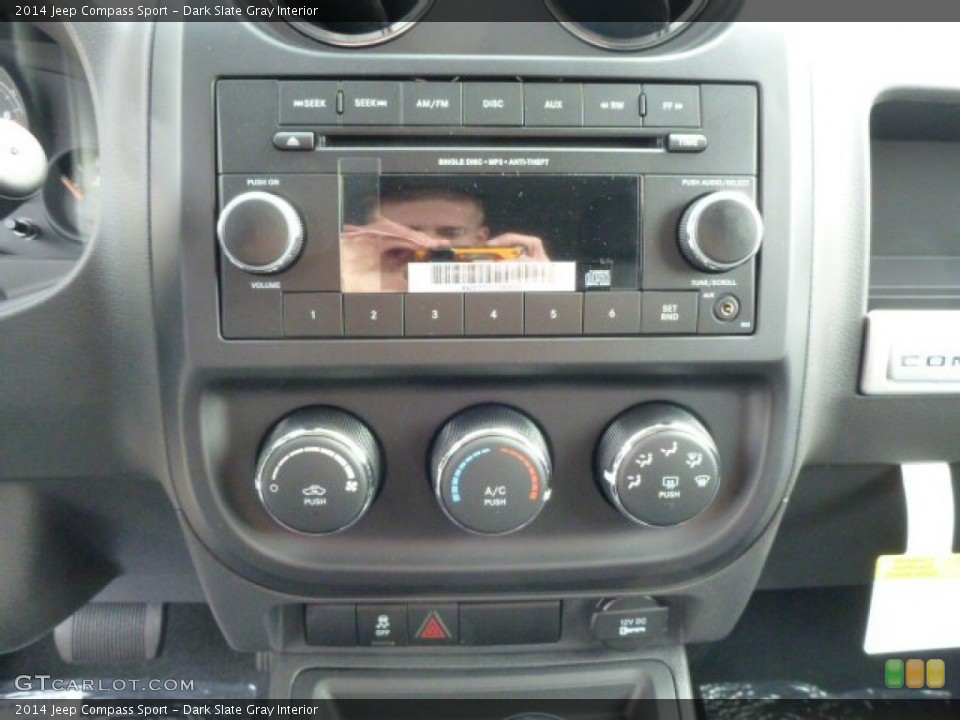 Dark Slate Gray Interior Controls for the 2014 Jeep Compass Sport #78503806