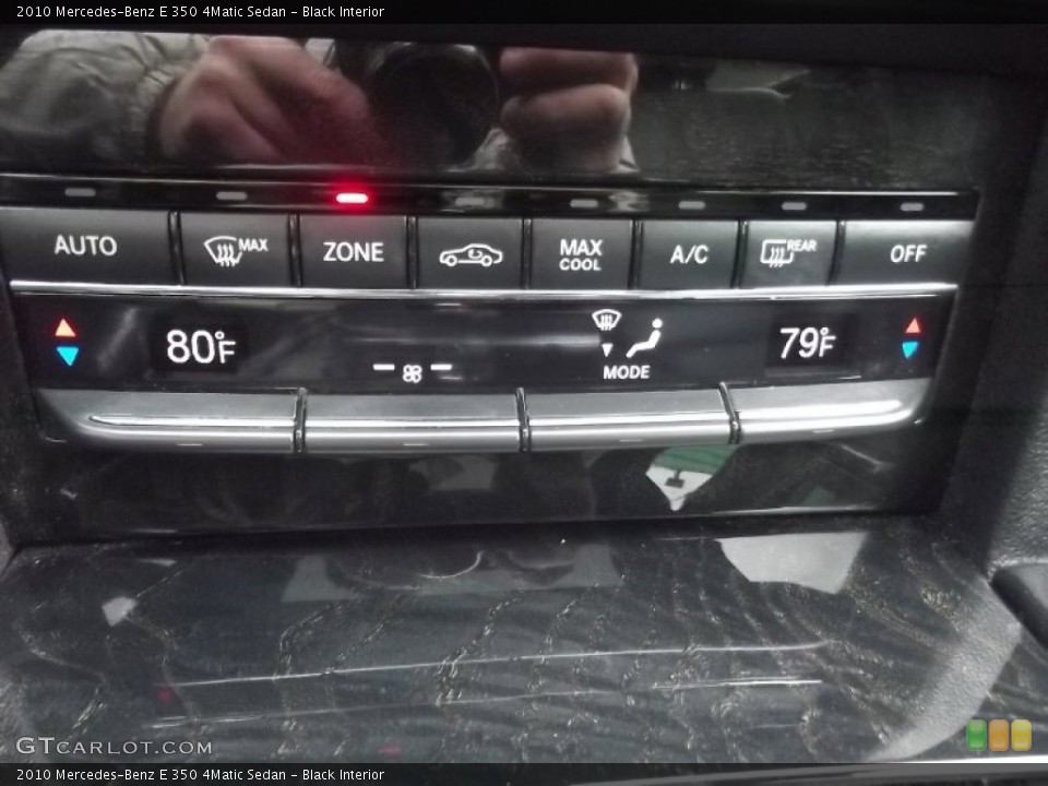 Black Interior Controls for the 2010 Mercedes-Benz E 350 4Matic Sedan #78507668