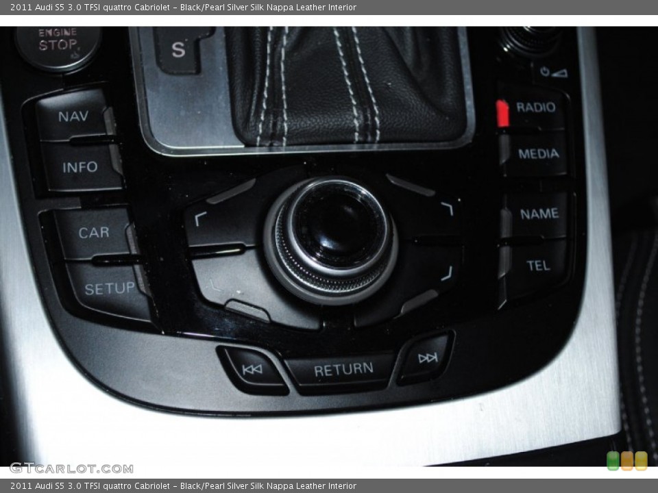 Black/Pearl Silver Silk Nappa Leather Interior Controls for the 2011 Audi S5 3.0 TFSI quattro Cabriolet #78513185