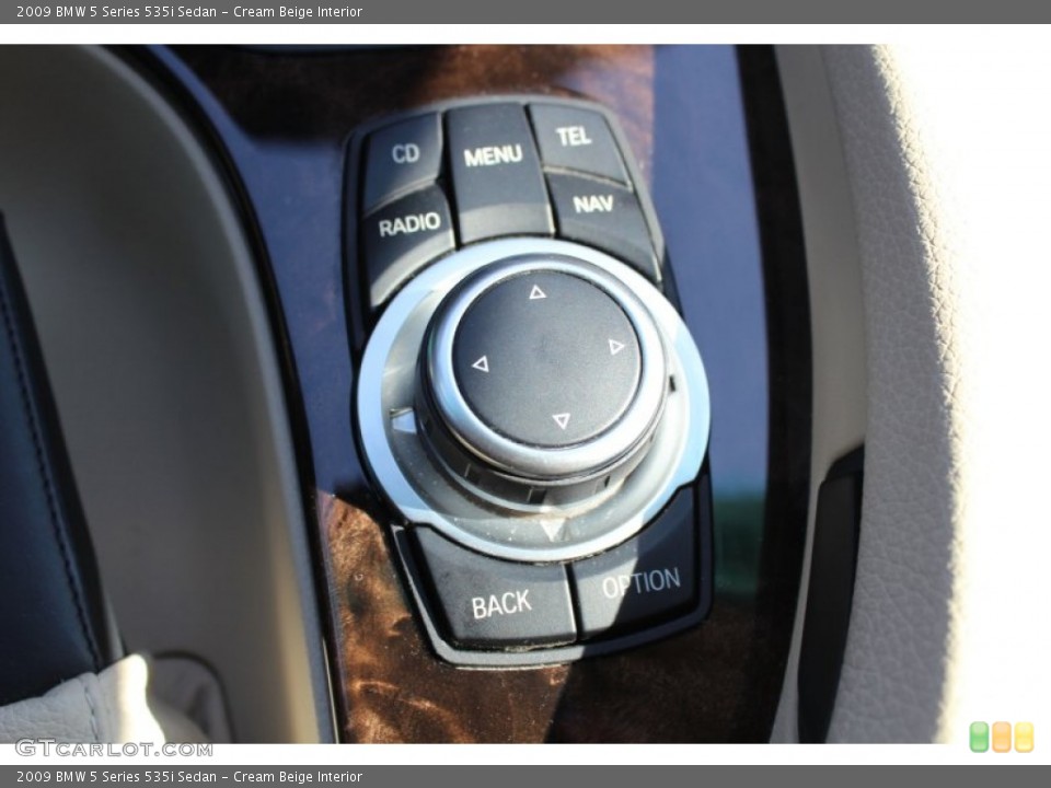 Cream Beige Interior Controls for the 2009 BMW 5 Series 535i Sedan #78515222