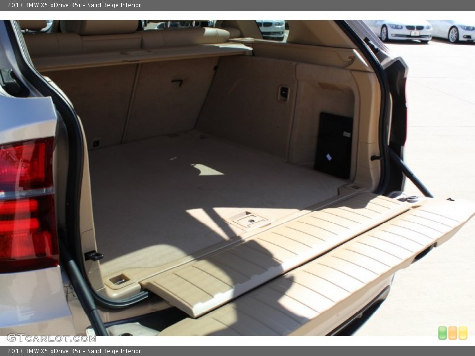 Sand Beige Interior Trunk for the 2013 BMW X5 xDrive 35i #78519509