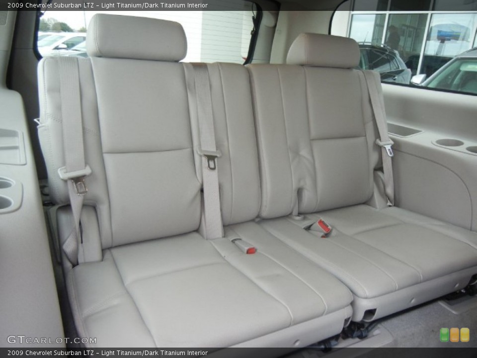 Light Titanium/Dark Titanium Interior Rear Seat for the 2009 Chevrolet Suburban LTZ #78526590
