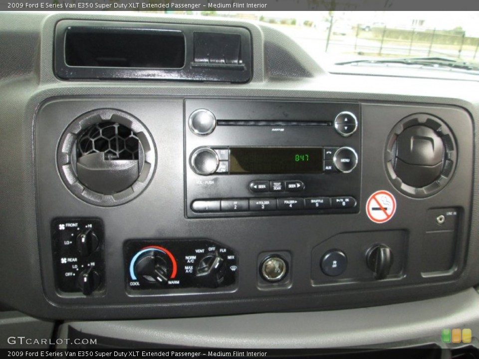 Medium Flint Interior Controls for the 2009 Ford E Series Van E350 Super Duty XLT Extended Passenger #78535185