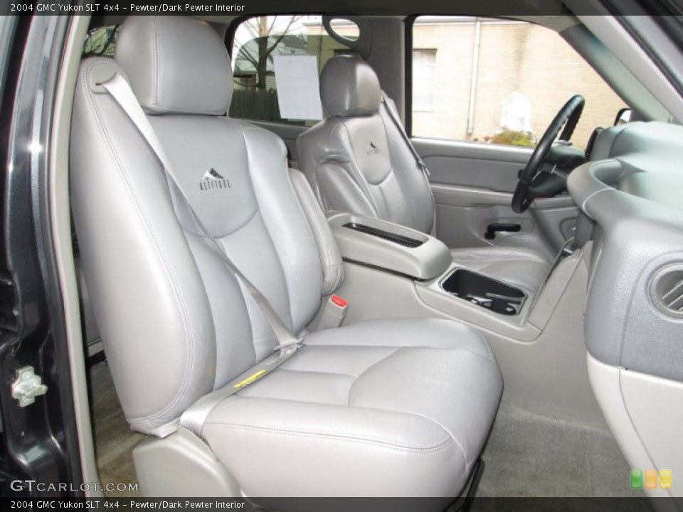 Pewter/Dark Pewter Interior Photo for the 2004 GMC Yukon SLT 4x4 #78535585