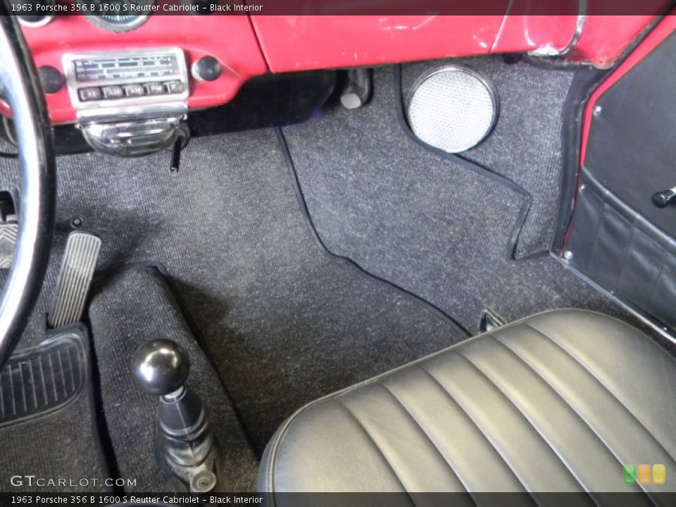 Black Interior Photo for the 1963 Porsche 356 B 1600 S Reutter Cabriolet #78545163