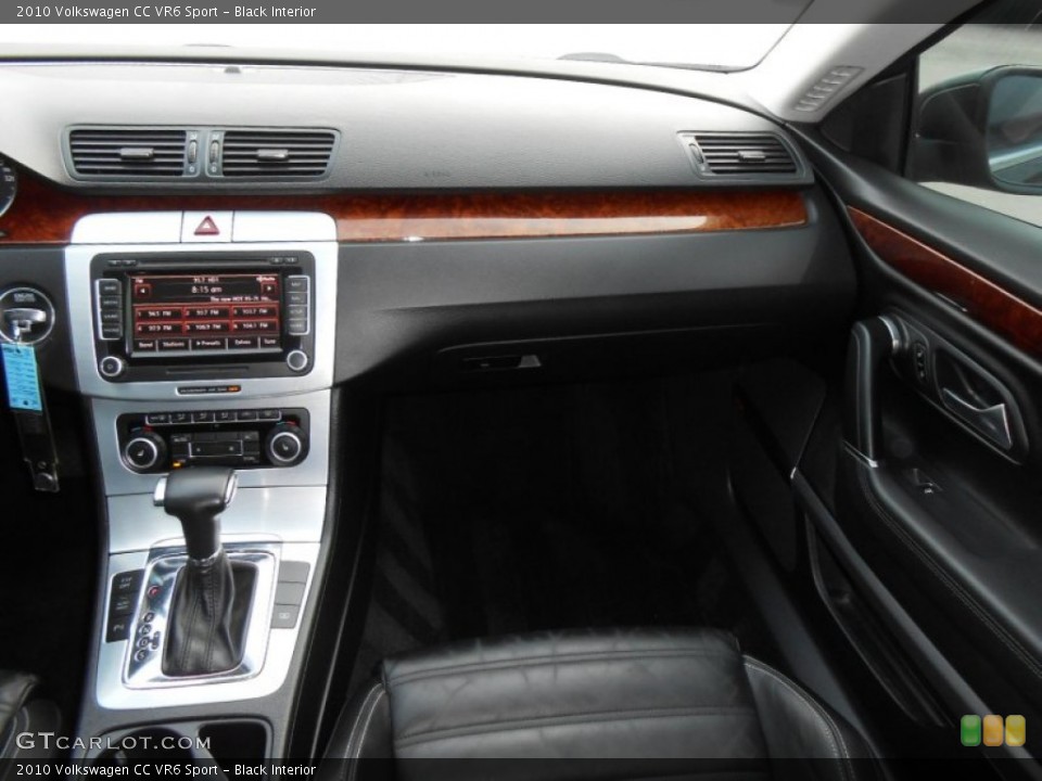 Black Interior Dashboard for the 2010 Volkswagen CC VR6 Sport #78560000