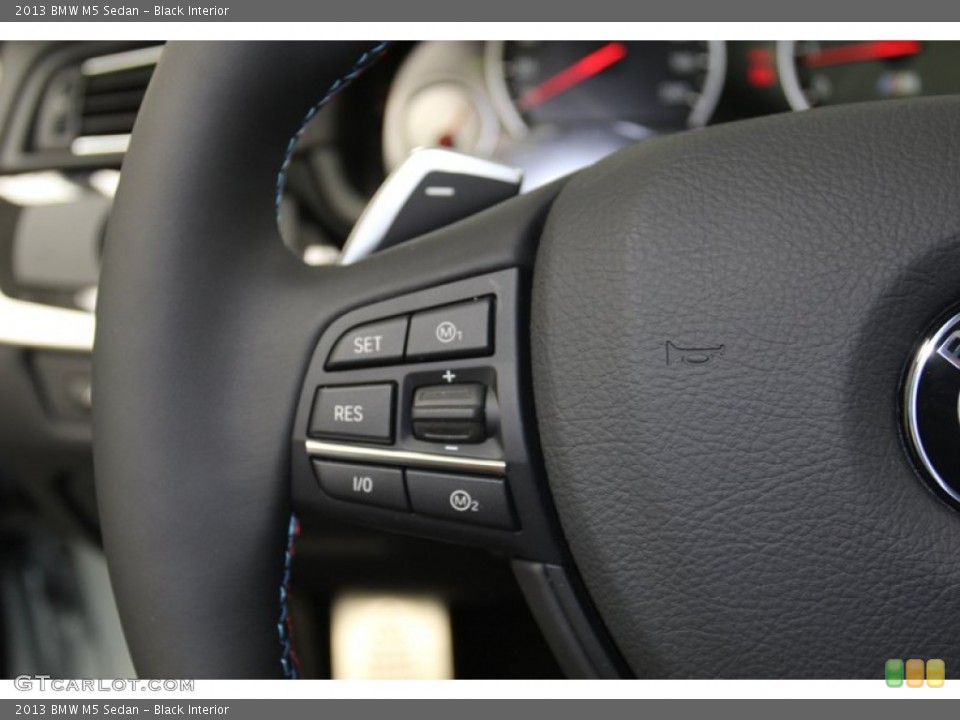 Black Interior Controls for the 2013 BMW M5 Sedan #78561728