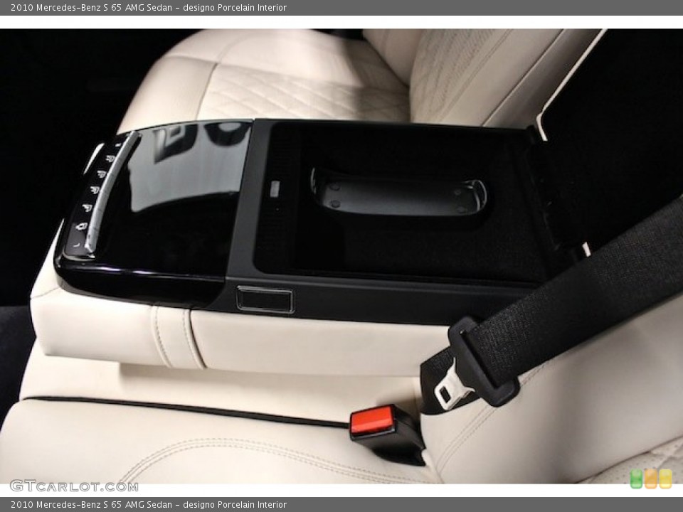 designo Porcelain Interior Controls for the 2010 Mercedes-Benz S 65 AMG Sedan #78561887