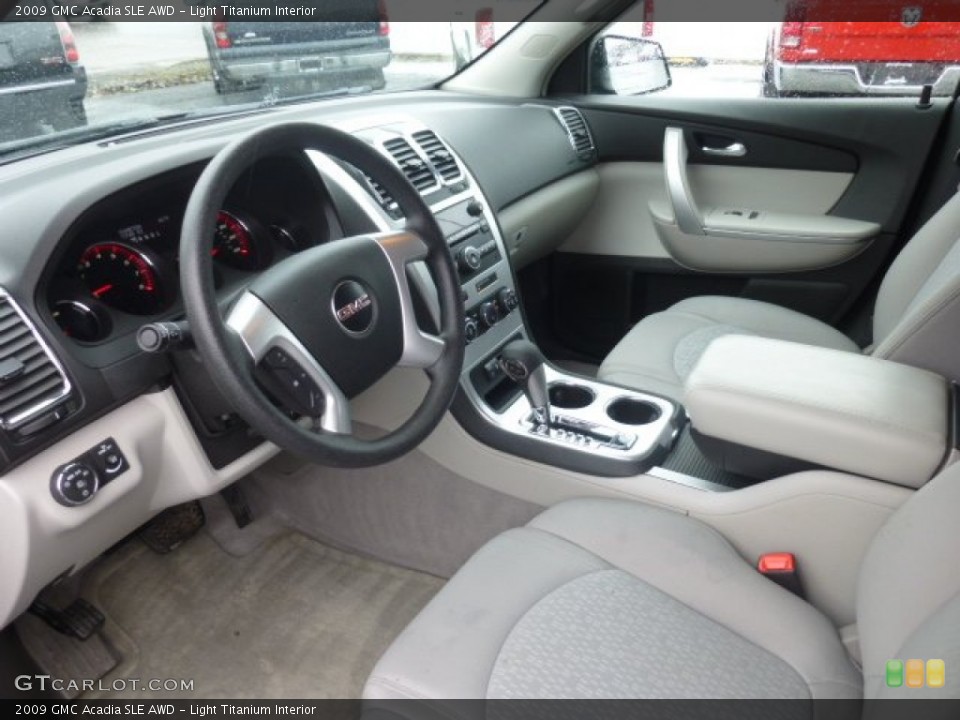 Light Titanium 2009 GMC Acadia Interiors