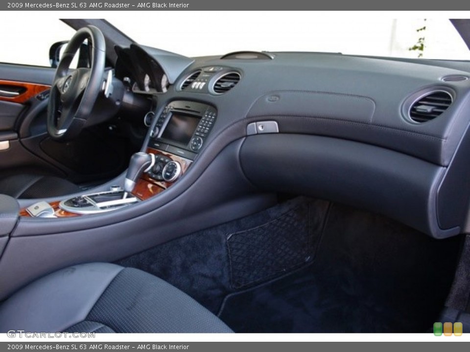 AMG Black Interior Dashboard for the 2009 Mercedes-Benz SL 63 AMG Roadster #78562880