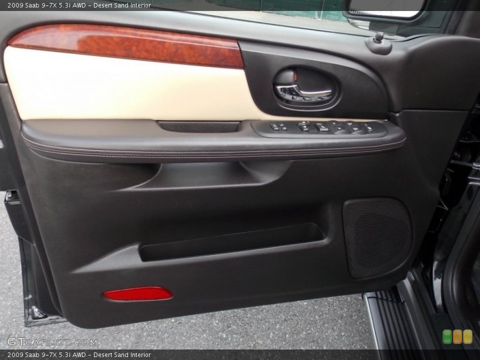Desert Sand Interior Door Panel for the 2009 Saab 9-7X 5.3i AWD #78565958