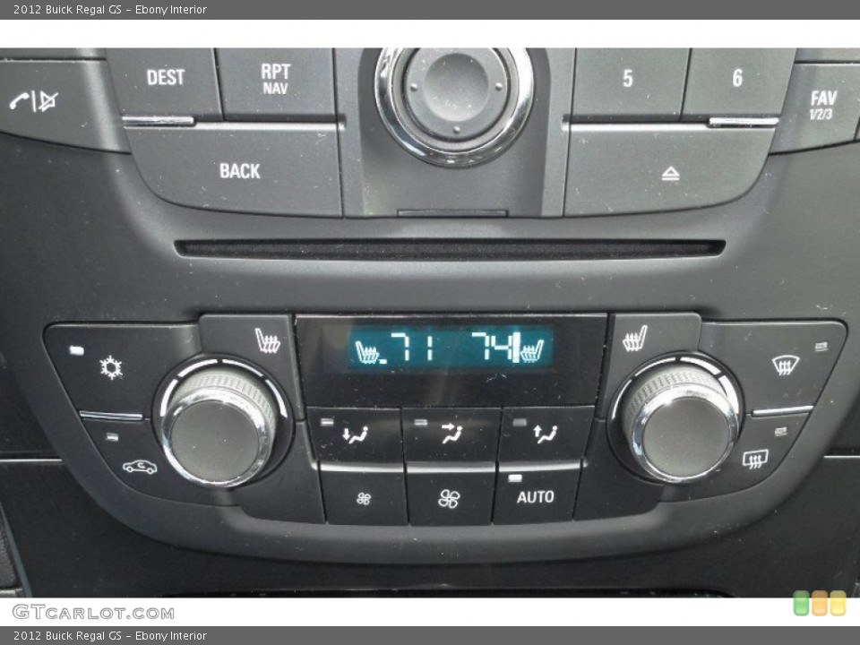 Ebony Interior Controls for the 2012 Buick Regal GS #78573071