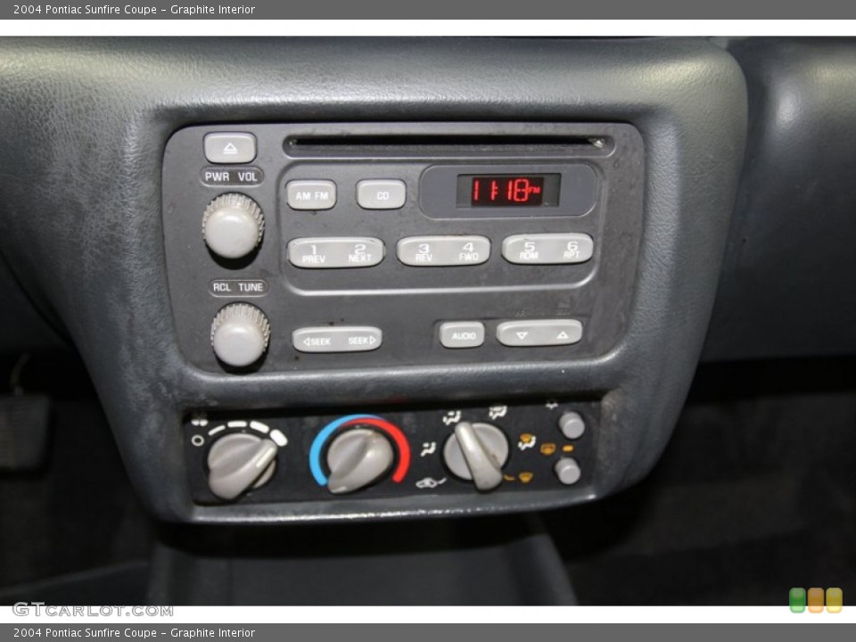 Graphite Interior Controls for the 2004 Pontiac Sunfire Coupe #78579971