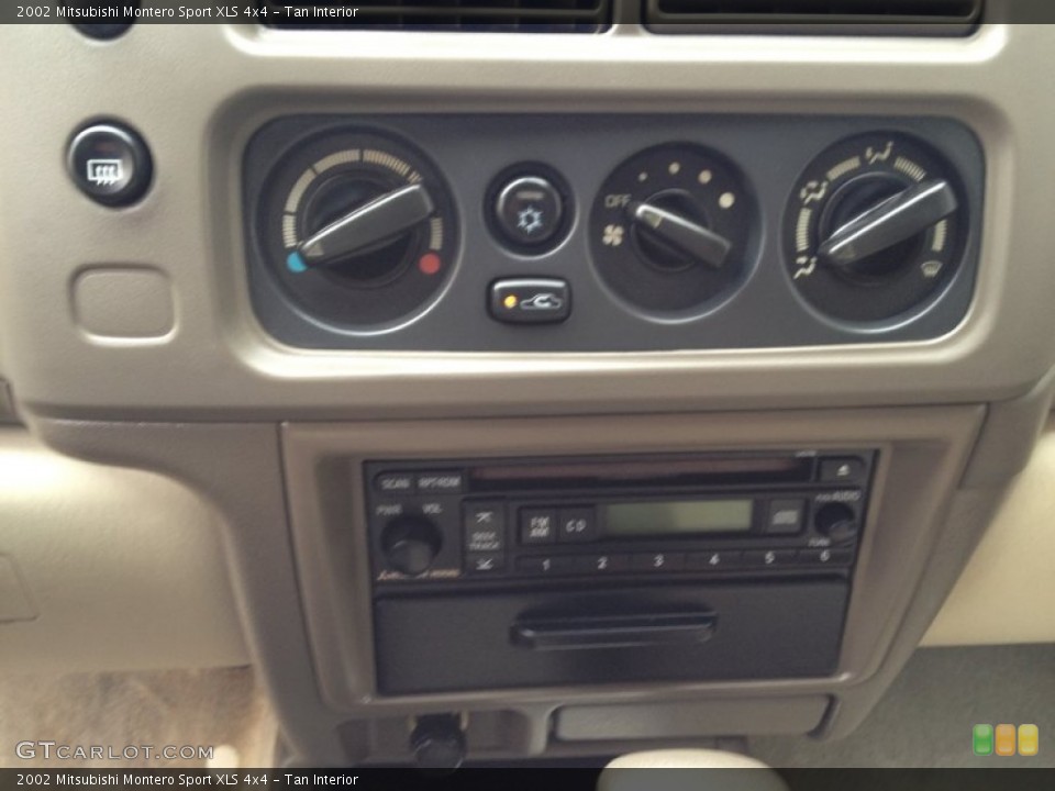 Tan Interior Controls for the 2002 Mitsubishi Montero Sport XLS 4x4 #78588357