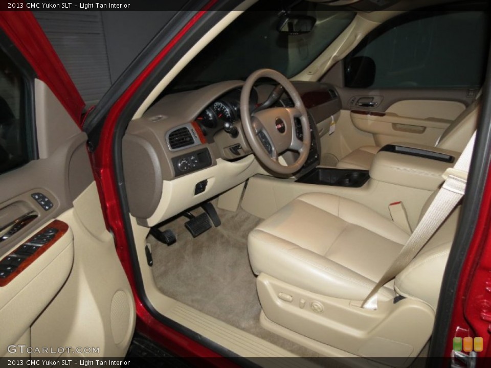 Light Tan Interior Photo for the 2013 GMC Yukon SLT #78591108