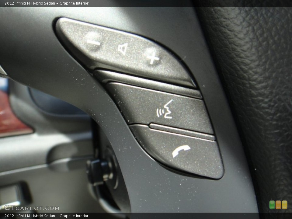 Graphite Interior Controls for the 2012 Infiniti M Hybrid Sedan #78595773