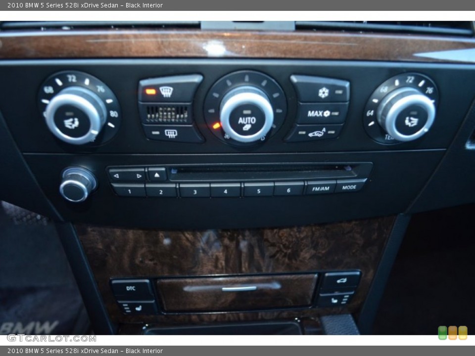 Black Interior Controls for the 2010 BMW 5 Series 528i xDrive Sedan #78598509